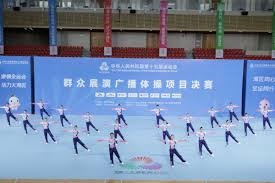 曼联27次传中！弗莱彻双顺足激活谢什科，解决老问题出现新问题