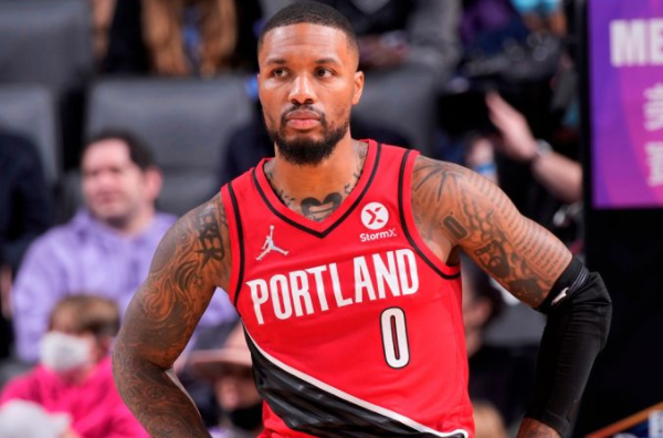 他的表现再 他的表现再