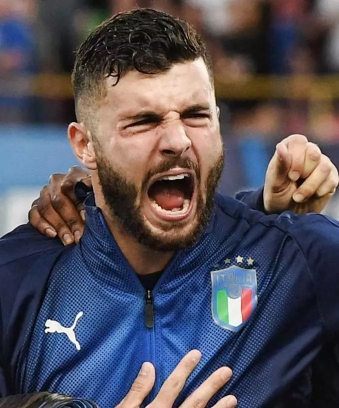 足球俱乐部 足球俱乐部