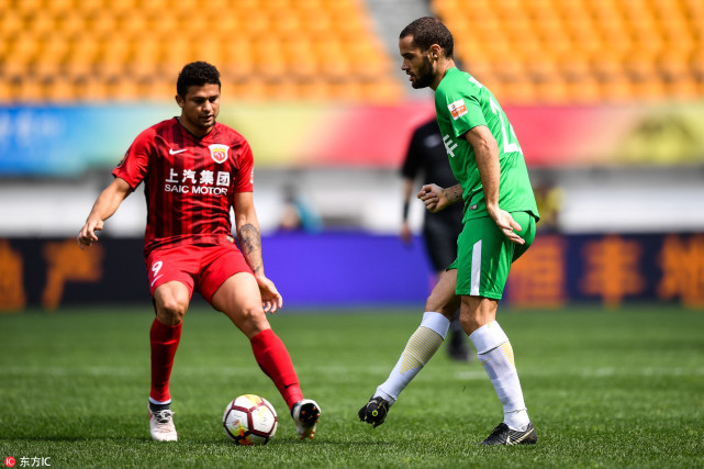 相比之下 相比之下