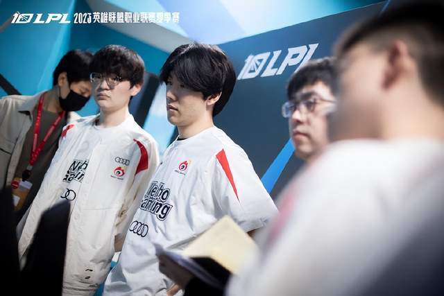 宁波队的 宁波队的